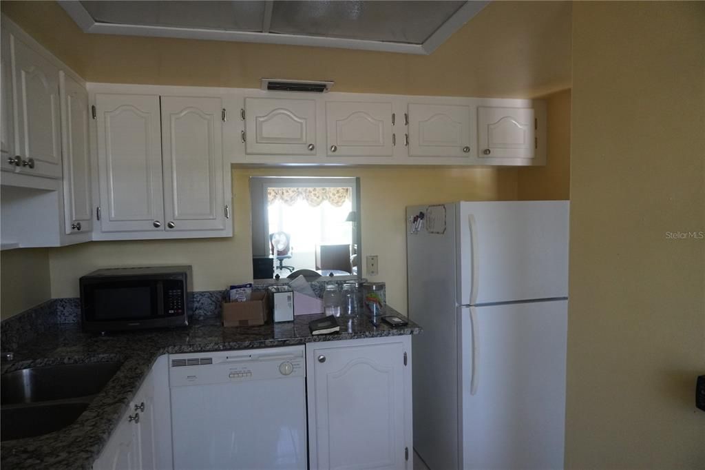 For Rent: $1,500 (2 beds, 2 baths, 1030 Square Feet)