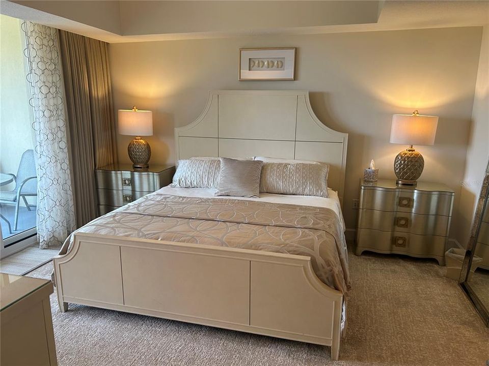 For Sale: $675,000 (3 beds, 3 baths, 1676 Square Feet)
