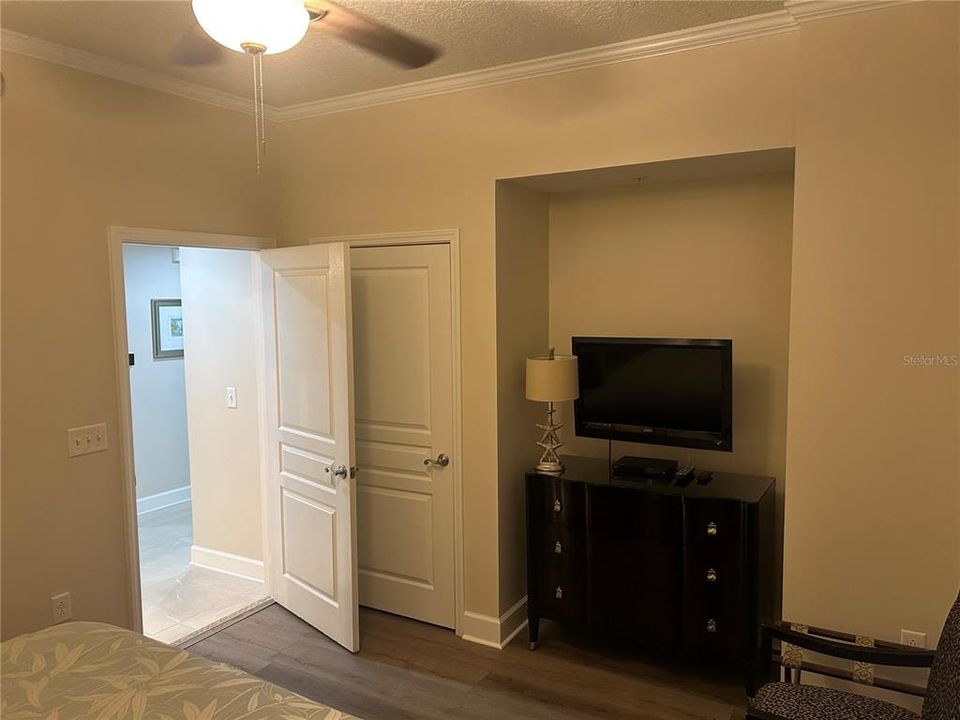 For Sale: $675,000 (3 beds, 3 baths, 1676 Square Feet)