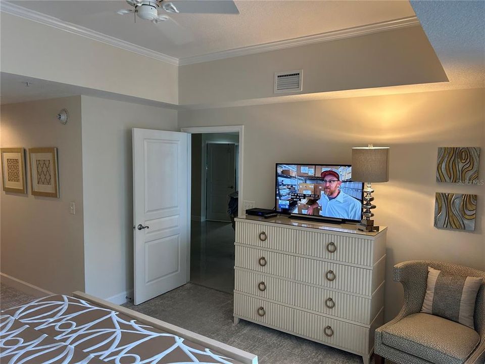 For Sale: $675,000 (3 beds, 3 baths, 1676 Square Feet)