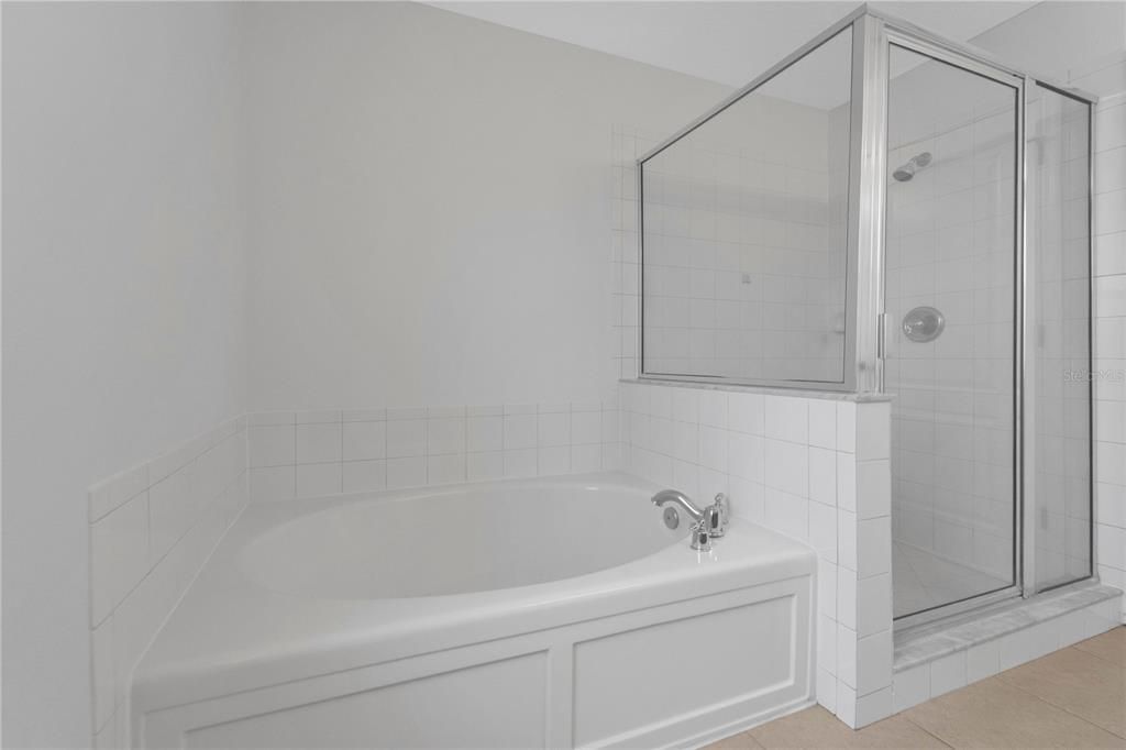 На продажу: $479,900 (4 спален, 2 ванн, 2089 Квадратных фут)