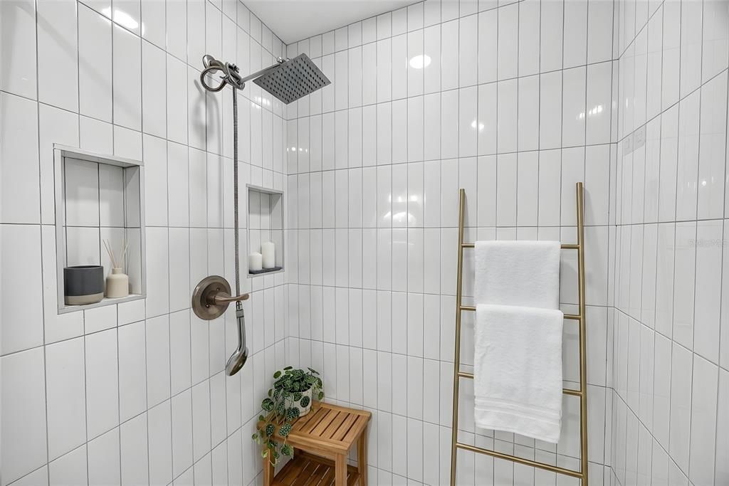 На продажу: $598,000 (3 спален, 2 ванн, 1623 Квадратных фут)