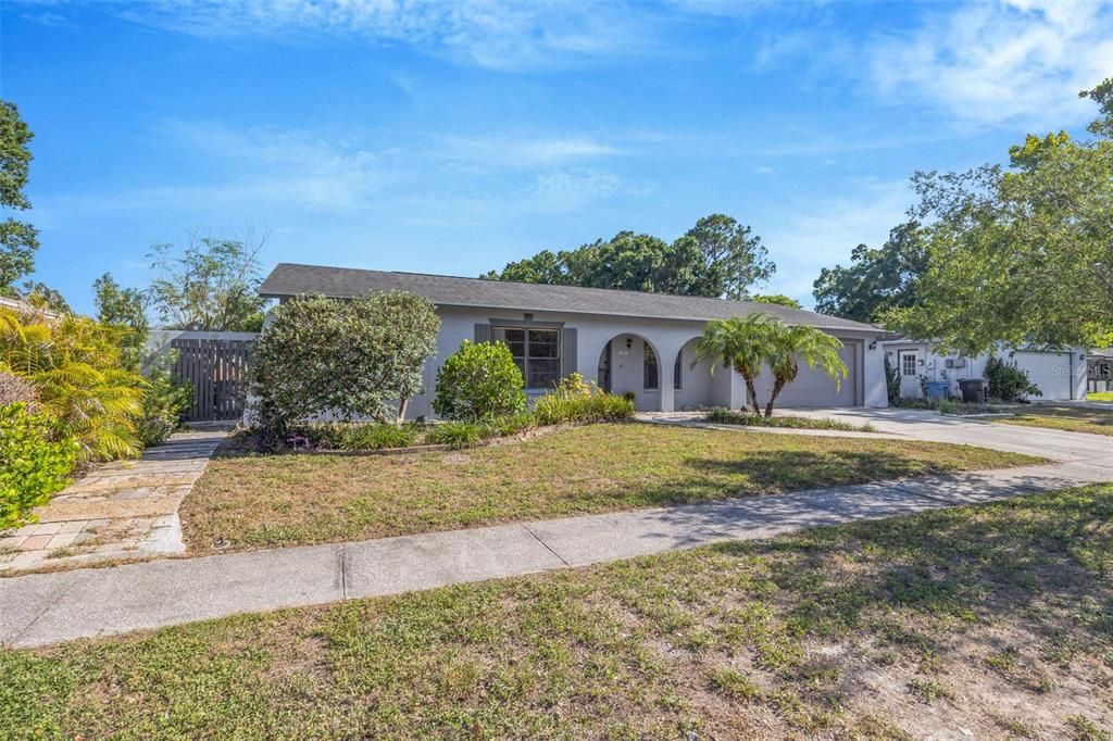 Active With Contract: $485,000 (4 beds, 2 baths, 1857 Square Feet)