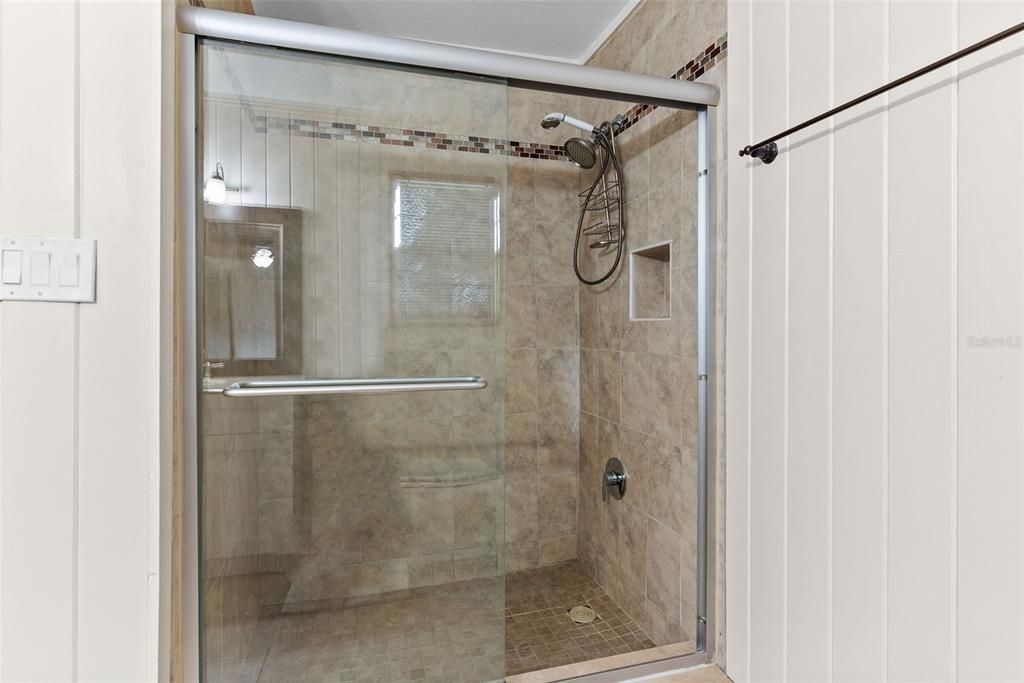В аренду: $2,950 (2 спален, 2 ванн, 2908 Квадратных фут)