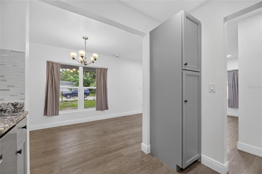 В аренду: $2,200 (3 спален, 2 ванн, 1036 Квадратных фут)