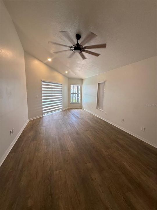 В аренду: $3,495 (4 спален, 3 ванн, 2073 Квадратных фут)