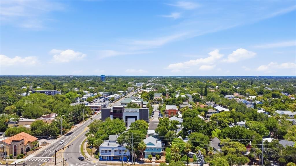 На продажу: $1,490,000 (9 спален, 0 ванн, 3475 Квадратных фут)