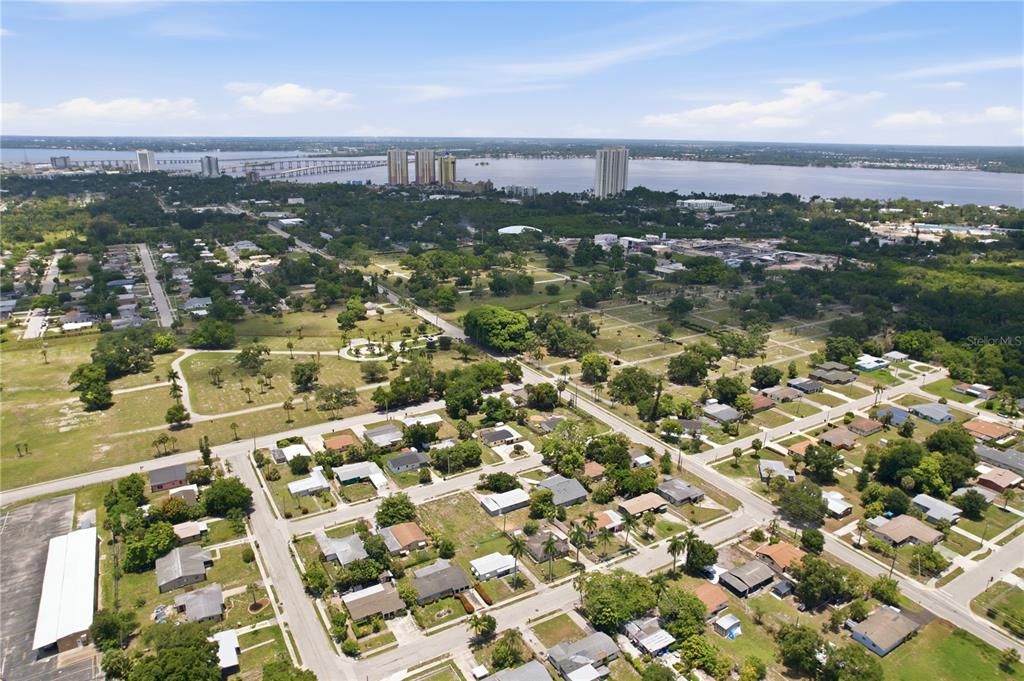 En Venta: $249,999 (4 camas, 1 baños, 1254 Pies cuadrados)