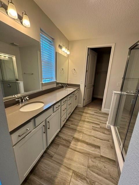 В аренду: $3,275 (3 спален, 2 ванн, 1795 Квадратных фут)