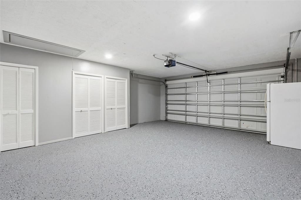 На продажу: $319,900 (3 спален, 3 ванн, 1742 Квадратных фут)