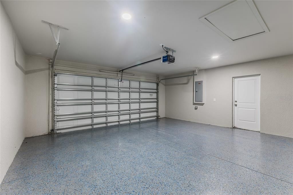 На продажу: $329,900 (3 спален, 2 ванн, 1504 Квадратных фут)