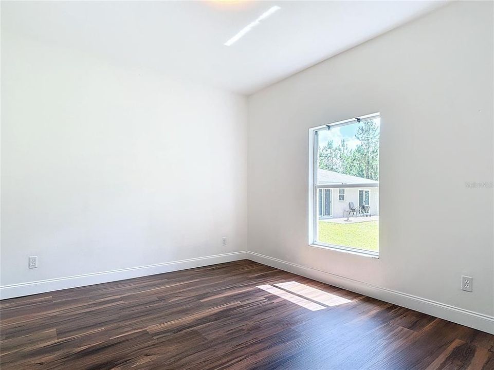 В аренду: $5,000 (4 спален, 2 ванн, 2237 Квадратных фут)