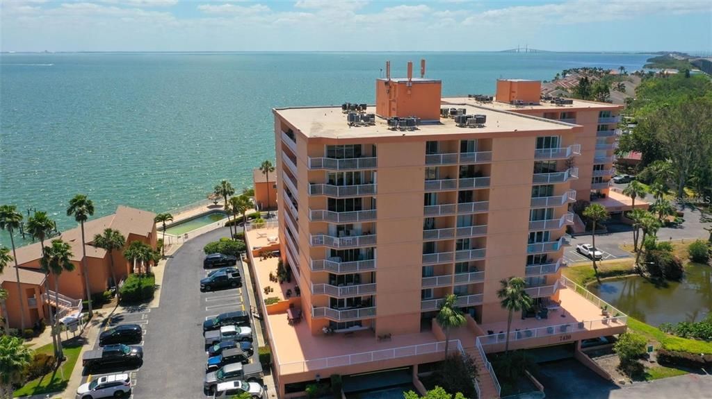 На продажу: $245,000 (3 спален, 3 ванн, 1455 Квадратных фут)
