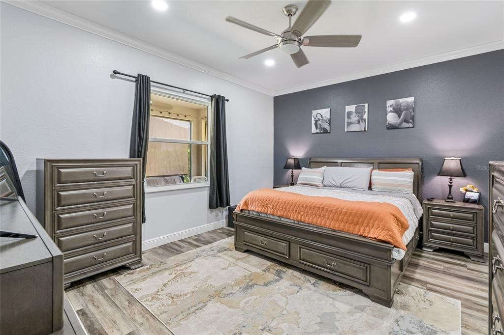 En Venta: $335,000 (3 camas, 2 baños, 1660 Pies cuadrados)
