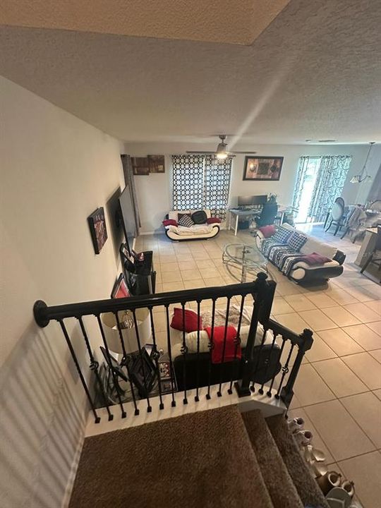 En Renta: $2,600 (4 camas, 2 baños, 2476 Pies cuadrados)
