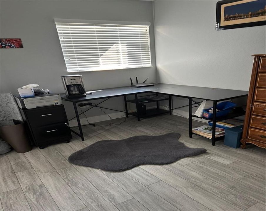 For Rent: $2,300 (2 beds, 2 baths, 976 Square Feet)