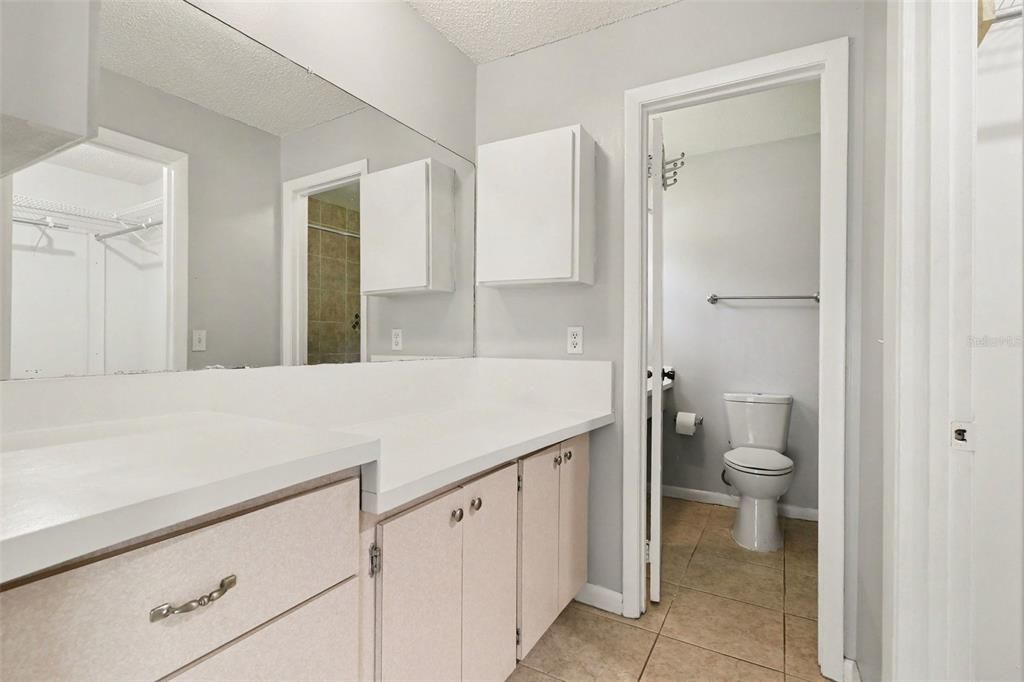 For Rent: $2,250 (2 beds, 2 baths, 1554 Square Feet)