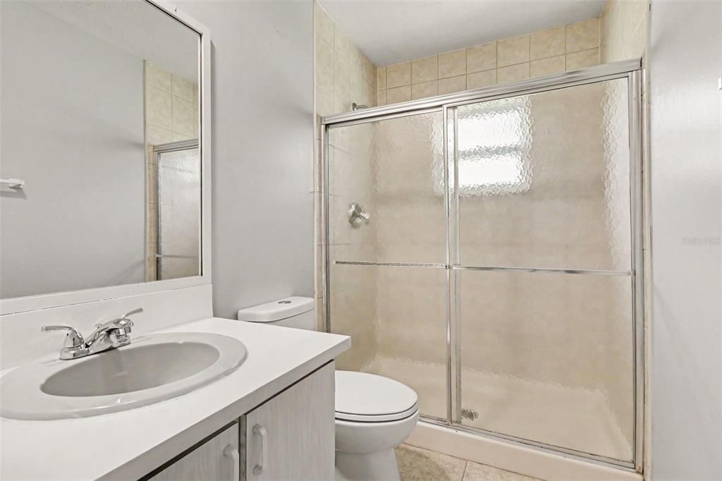 For Rent: $2,250 (2 beds, 2 baths, 1554 Square Feet)