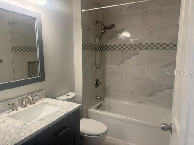 В аренду: $2,400 (2 спален, 2 ванн, 1356 Квадратных фут)