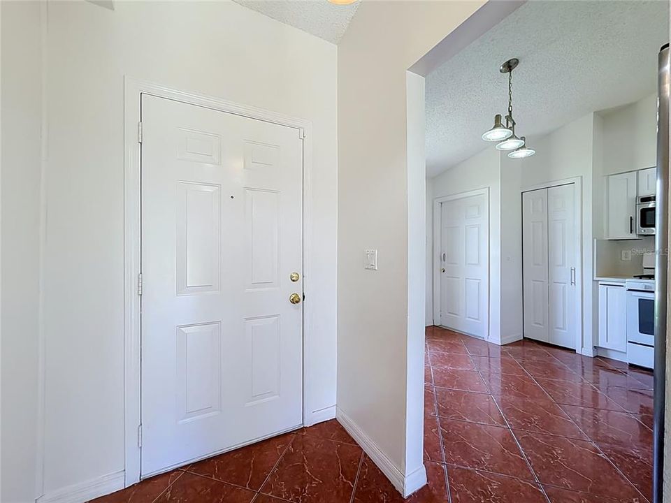 For Rent: $2,200 (4 beds, 2 baths, 1504 Square Feet)