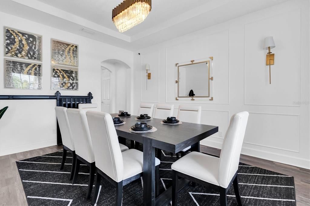 En Venta: $1,100,000 (6 camas, 3 baños, 4181 Pies cuadrados)