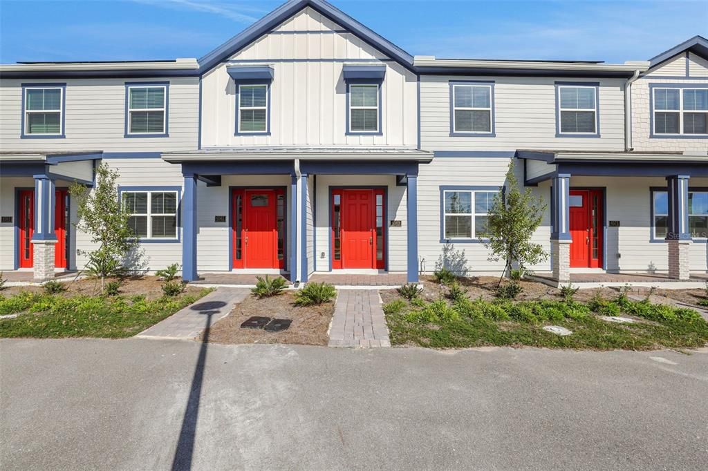 Vendido Recientemente: $360,990 (3 camas, 2 baños, 1744 Pies cuadrados)