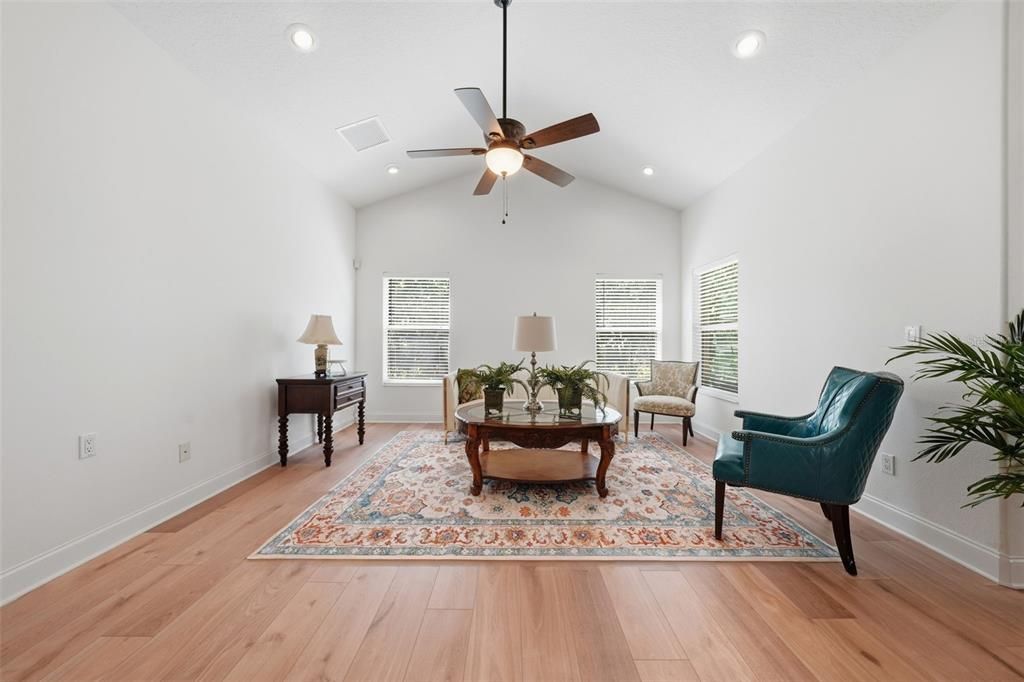 For Sale: $630,000 (4 beds, 2 baths, 2740 Square Feet)