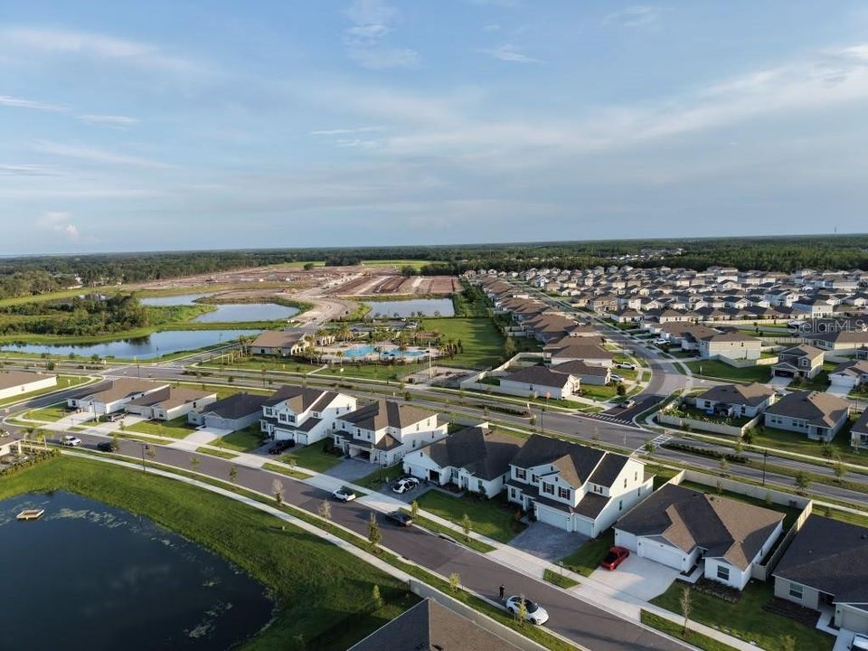 На продажу: $694,990 (5 спален, 3 ванн, 3800 Квадратных фут)