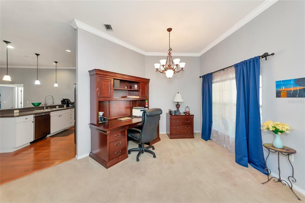 En Venta: $479,900 (3 camas, 2 baños, 1930 Pies cuadrados)