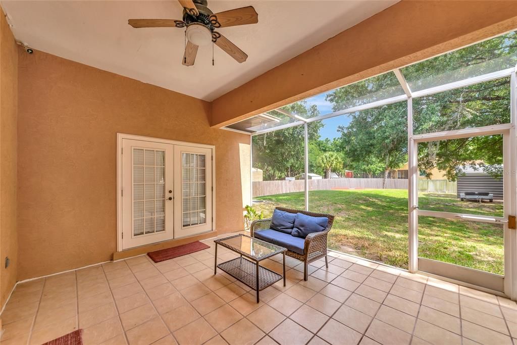 En Venta: $479,900 (3 camas, 2 baños, 1930 Pies cuadrados)