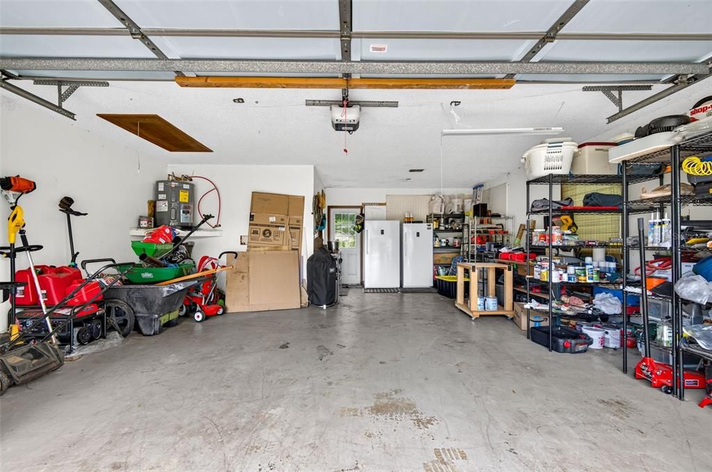 For Sale: $314,900 (3 beds, 2 baths, 1597 Square Feet)