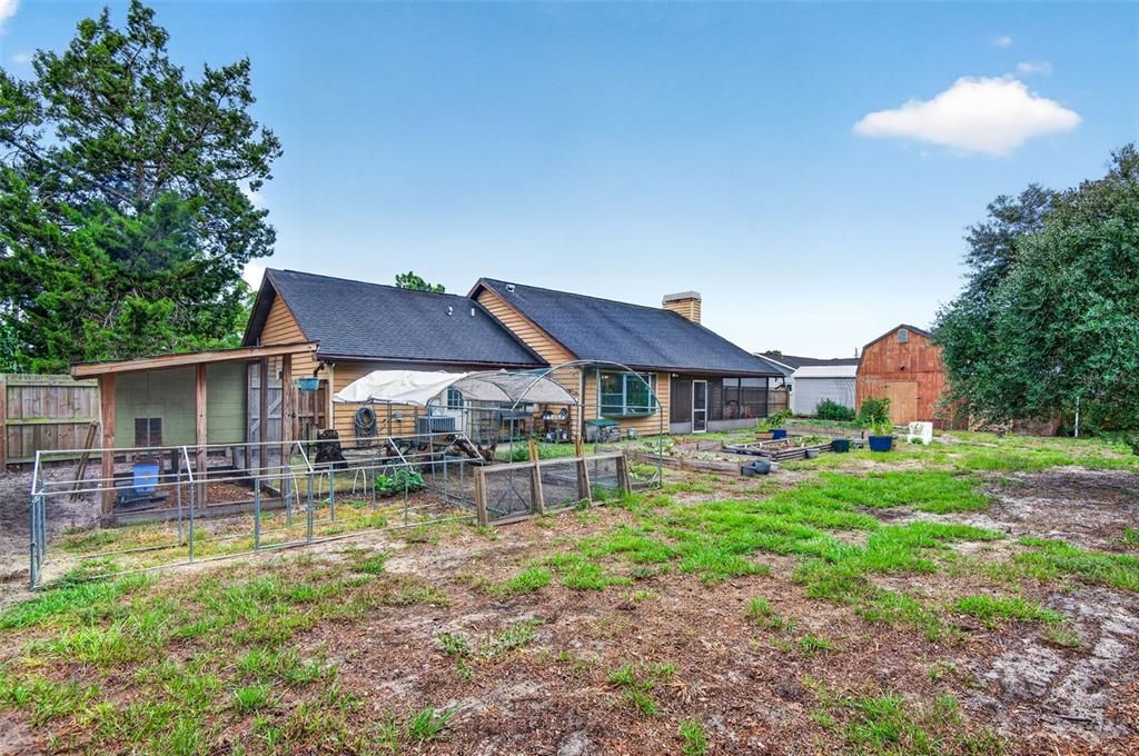 For Sale: $314,900 (3 beds, 2 baths, 1597 Square Feet)