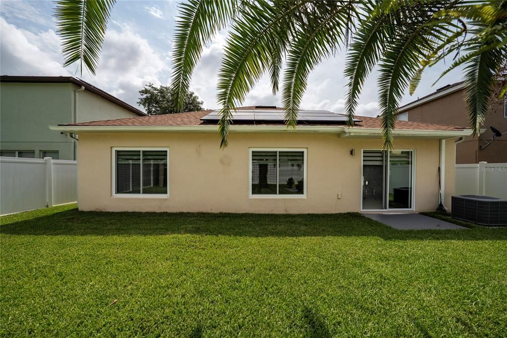 На продажу: $364,990 (3 спален, 2 ванн, 1493 Квадратных фут)