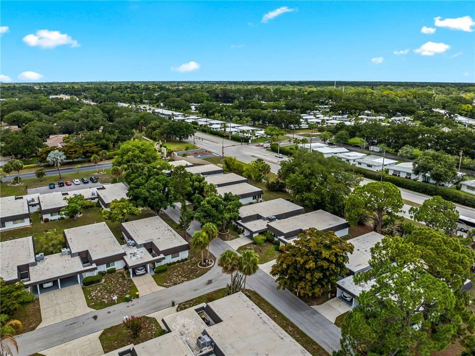 For Sale: $199,000 (2 beds, 2 baths, 1372 Square Feet)