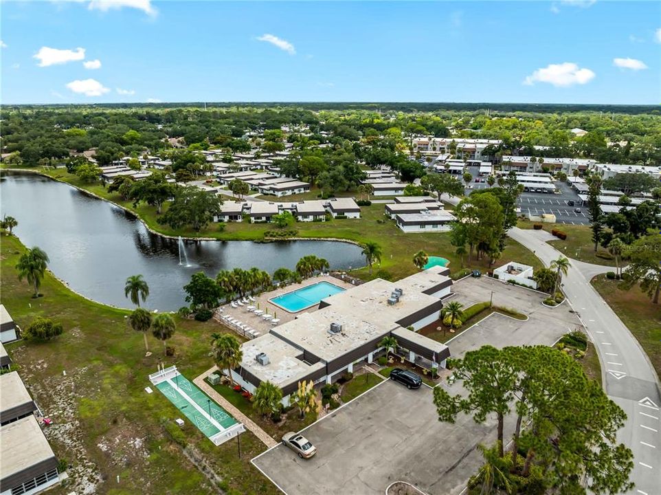 For Sale: $199,000 (2 beds, 2 baths, 1372 Square Feet)