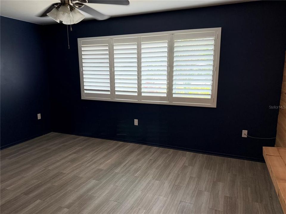 For Sale: $199,000 (2 beds, 2 baths, 1372 Square Feet)