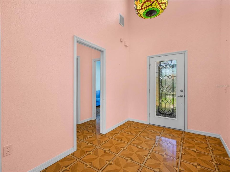 На продажу: $255,000 (3 спален, 2 ванн, 1495 Квадратных фут)