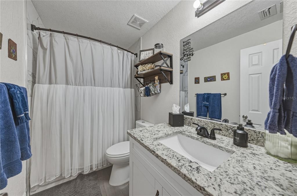 For Sale: $375,000 (3 beds, 2 baths, 1730 Square Feet)