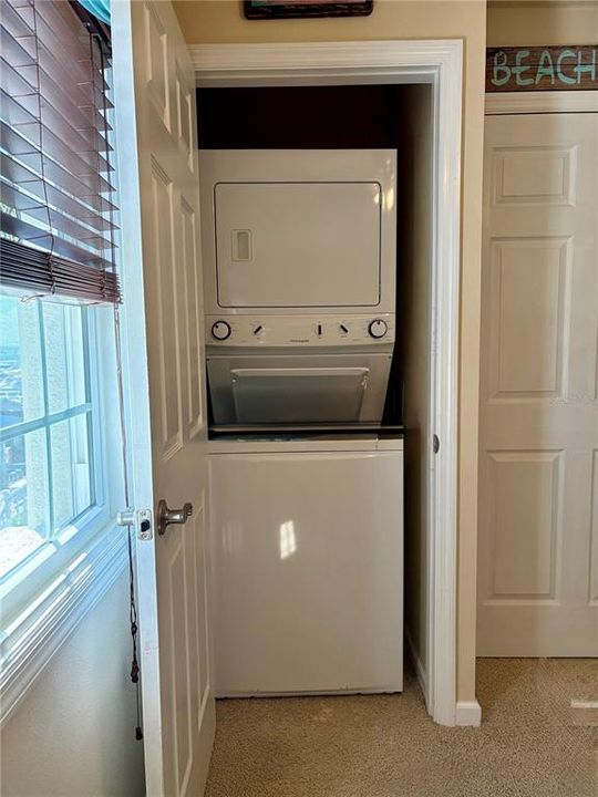 В аренду: $2,600 (2 спален, 1 ванн, 912 Квадратных фут)