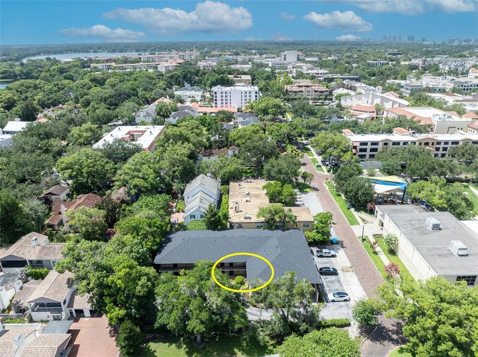 For Sale: $475,000 (1 beds, 1 baths, 767 Square Feet)