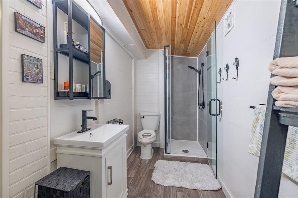 For Sale: $448,900 (3 beds, 2 baths, 1525 Square Feet)