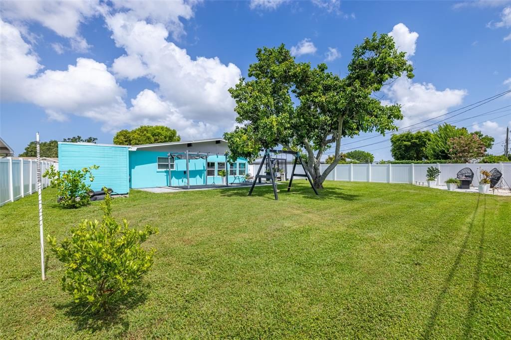 For Sale: $448,900 (3 beds, 2 baths, 1525 Square Feet)