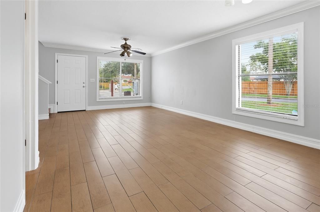 В аренду: $1,795 (2 спален, 2 ванн, 1104 Квадратных фут)