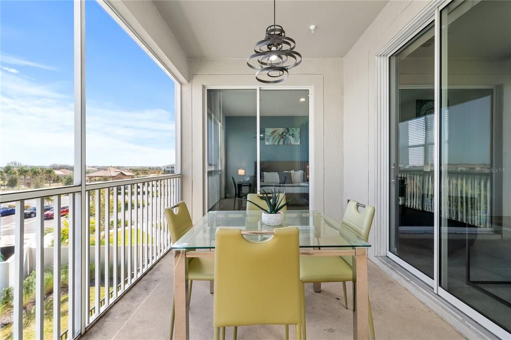 For Sale: $369,000 (3 beds, 2 baths, 1787 Square Feet)