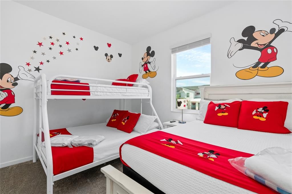 For Sale: $369,000 (3 beds, 2 baths, 1787 Square Feet)