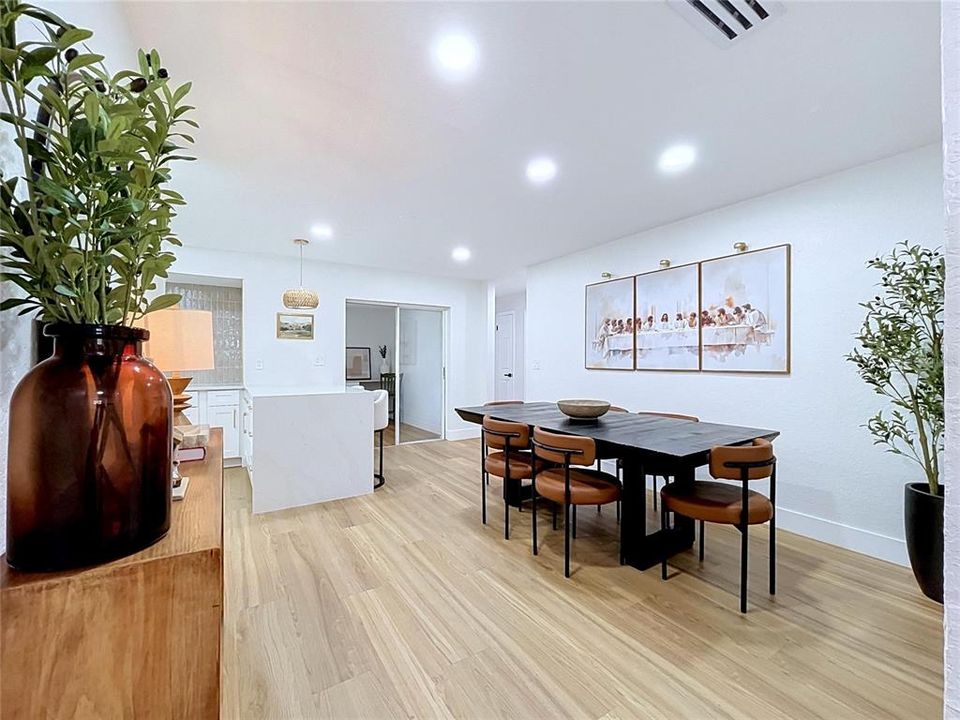 На продажу: $549,900 (3 спален, 2 ванн, 2297 Квадратных фут)