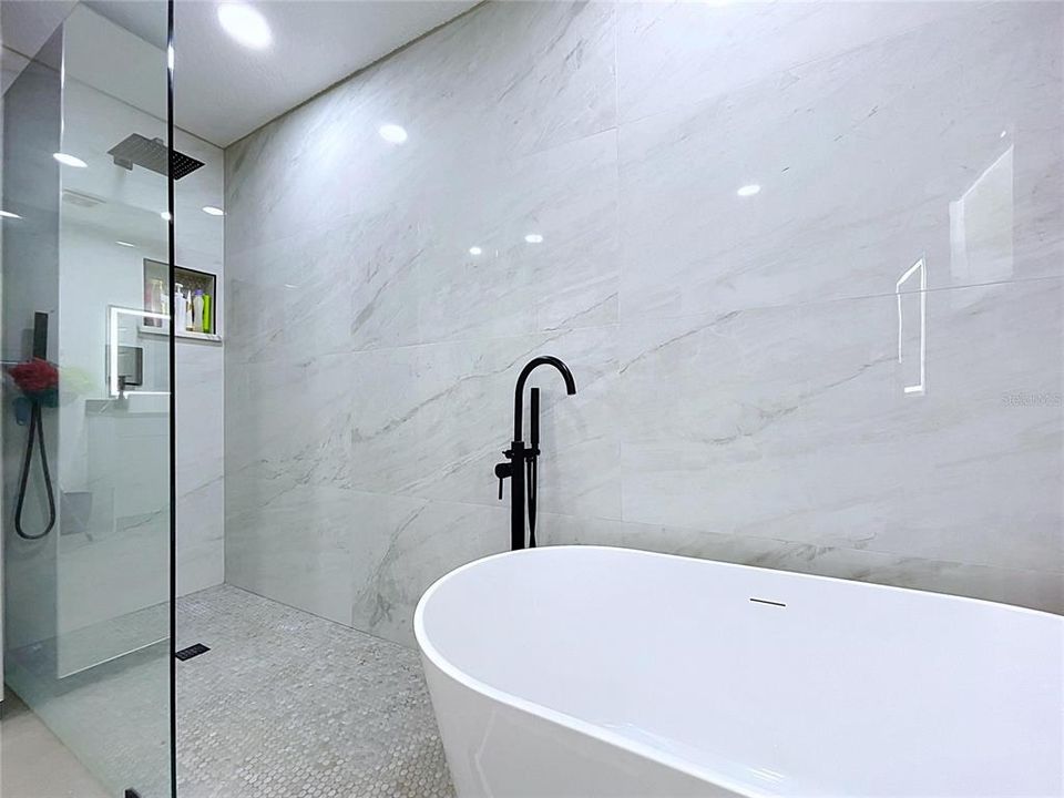 На продажу: $549,900 (3 спален, 2 ванн, 2297 Квадратных фут)