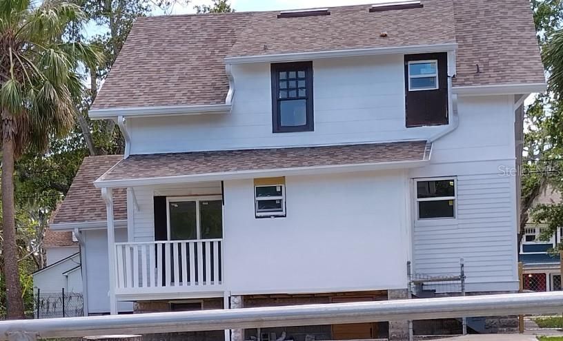 На продажу: $439,000 (4 спален, 4 ванн, 2000 Квадратных фут)