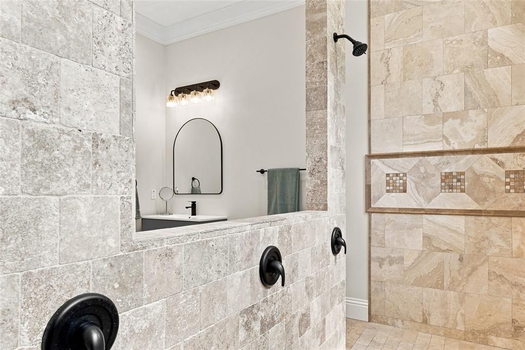 For Sale: $1,300,000 (5 beds, 4 baths, 4459 Square Feet)
