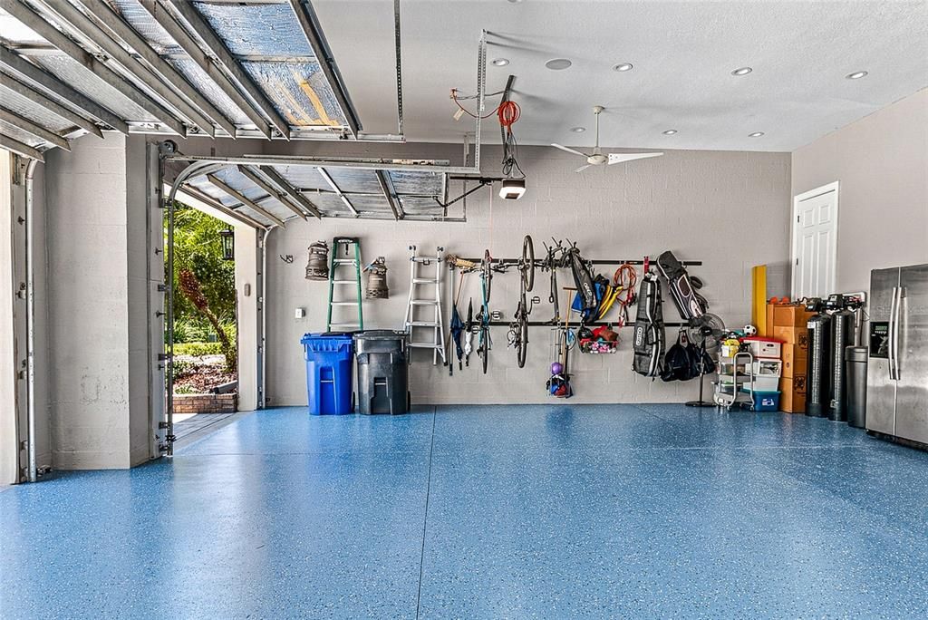 For Sale: $1,300,000 (5 beds, 4 baths, 4459 Square Feet)